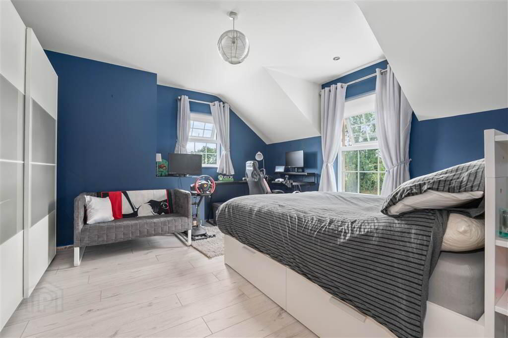 112 Glebe Road 35 of 52