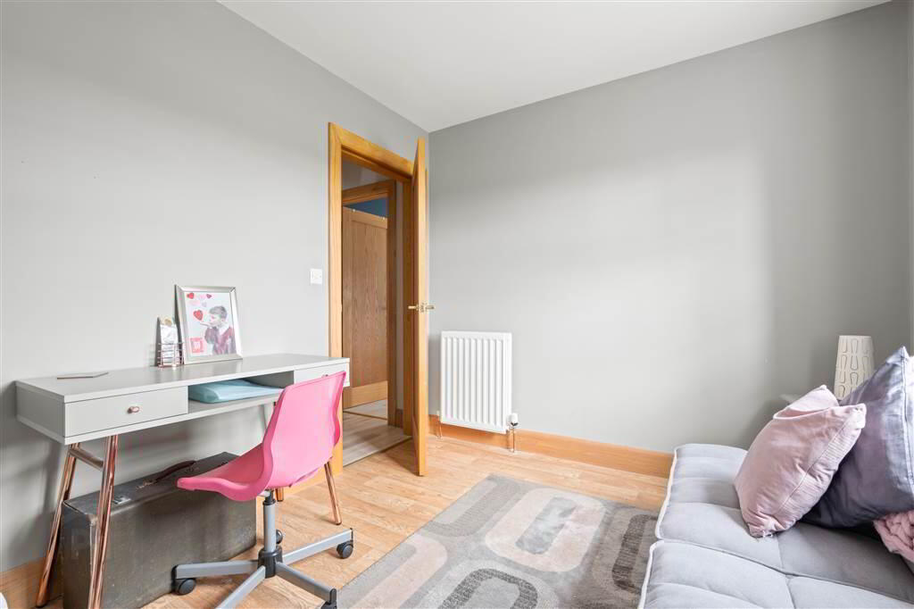 112 Glebe Road 42 of 52