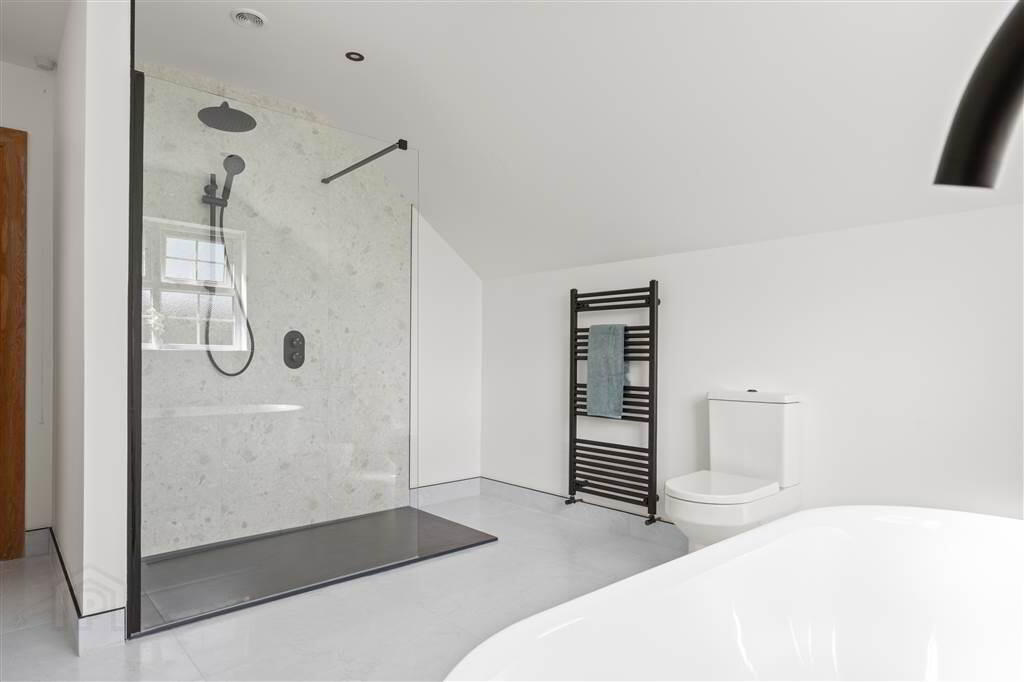 112 Glebe Road 44 of 52