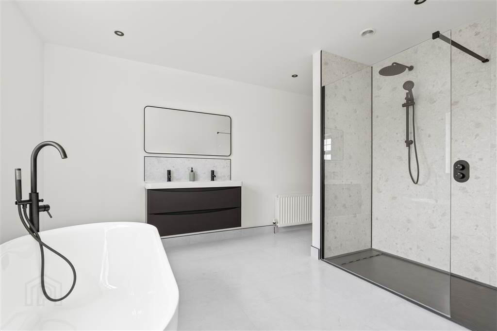 112 Glebe Road 45 of 52