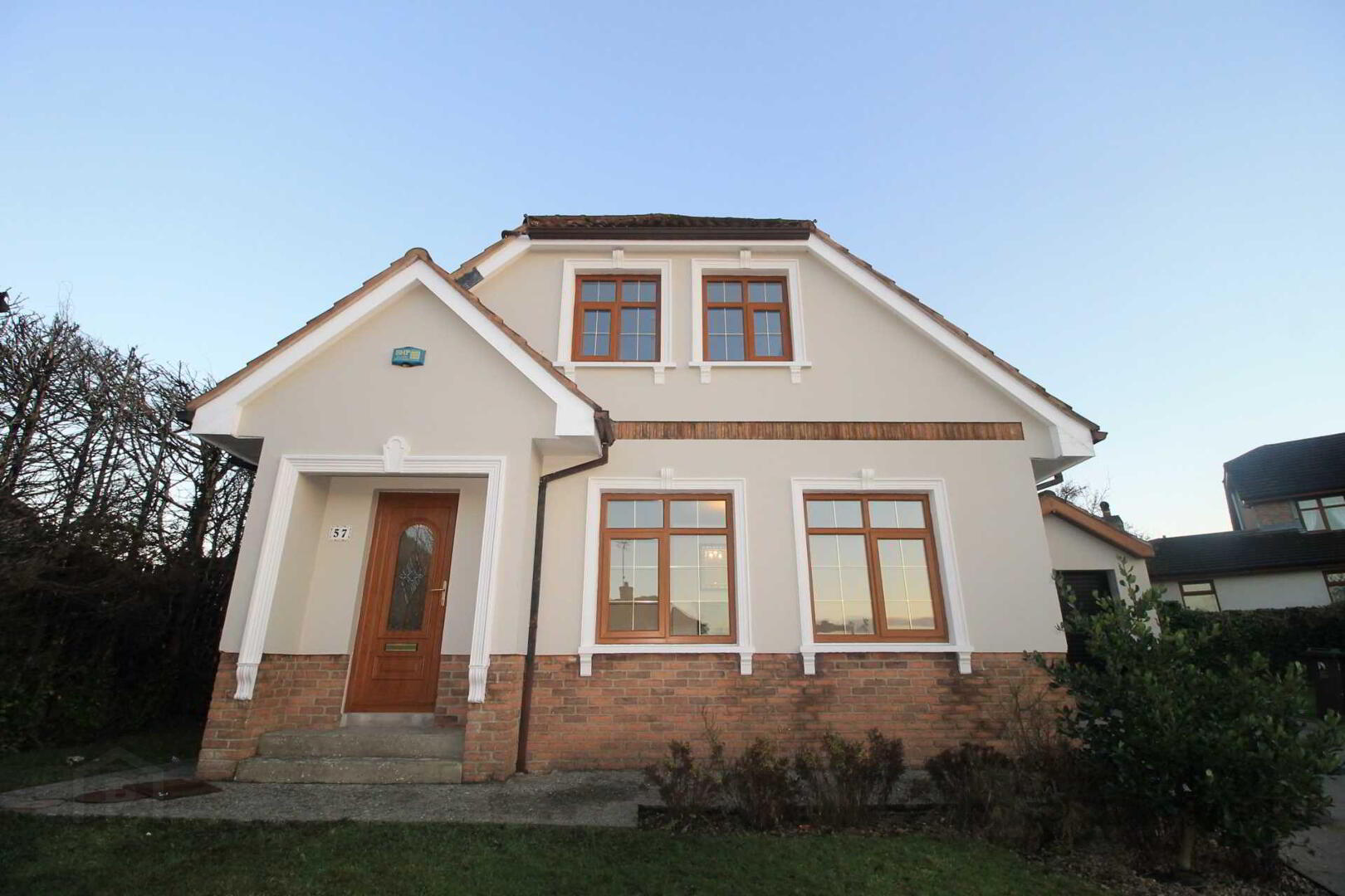 property description image