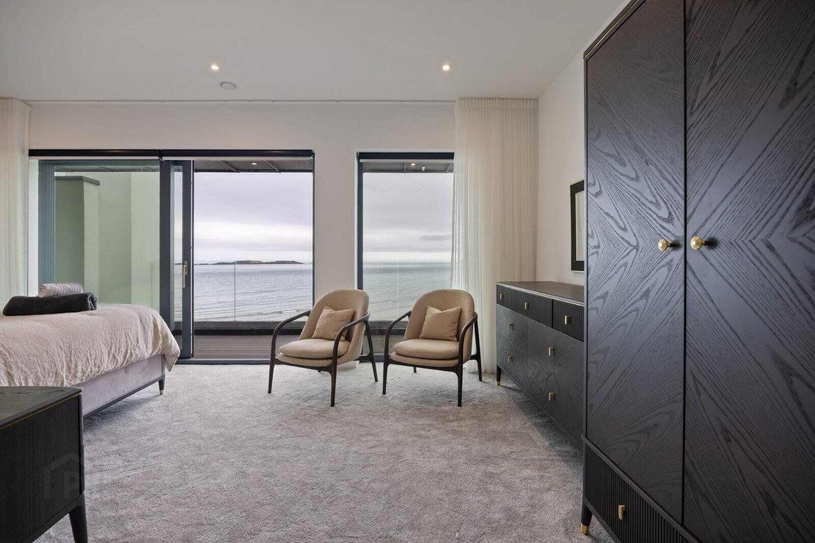 55a Causeway Street 18 of 35