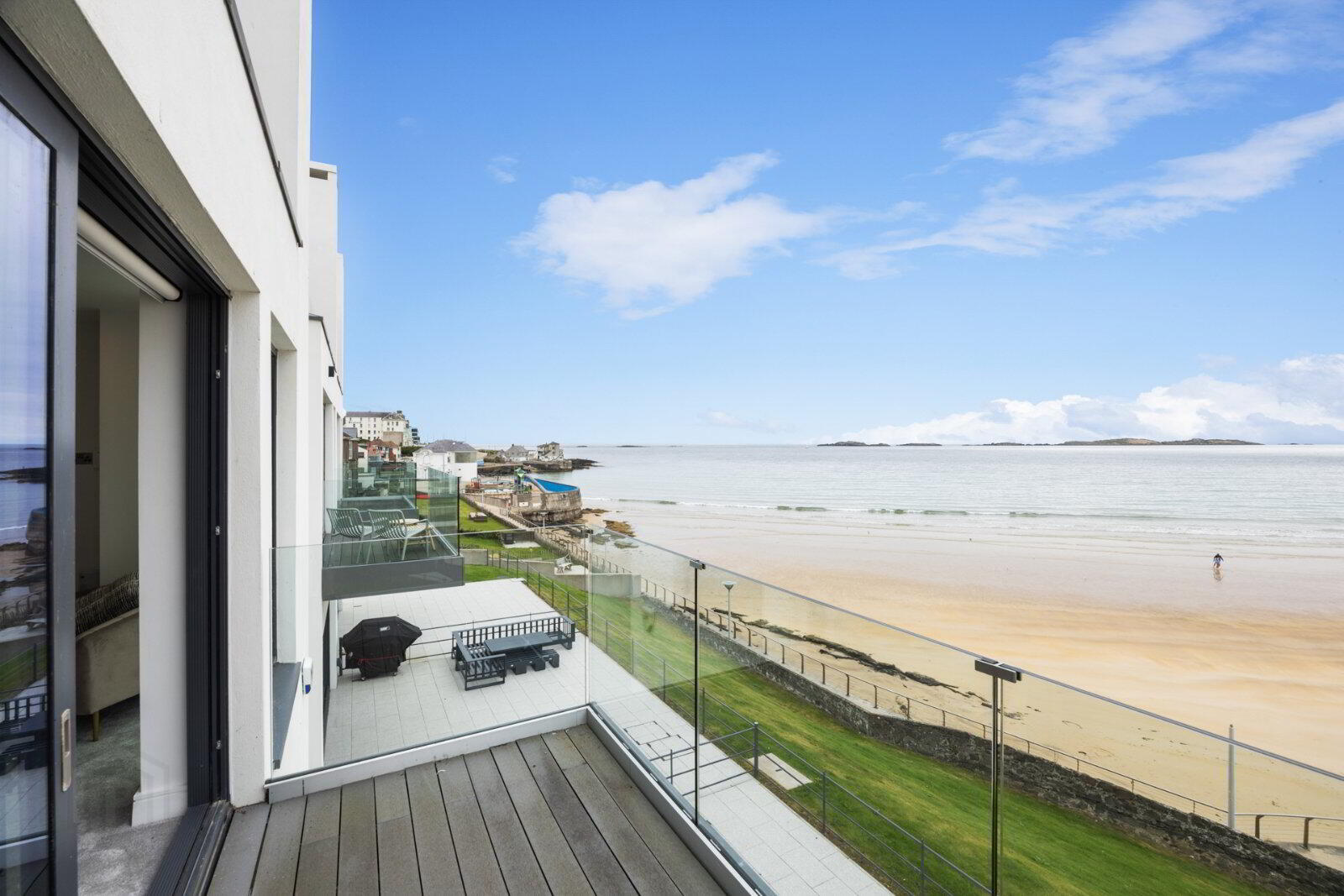 55a Causeway Street 24 of 35