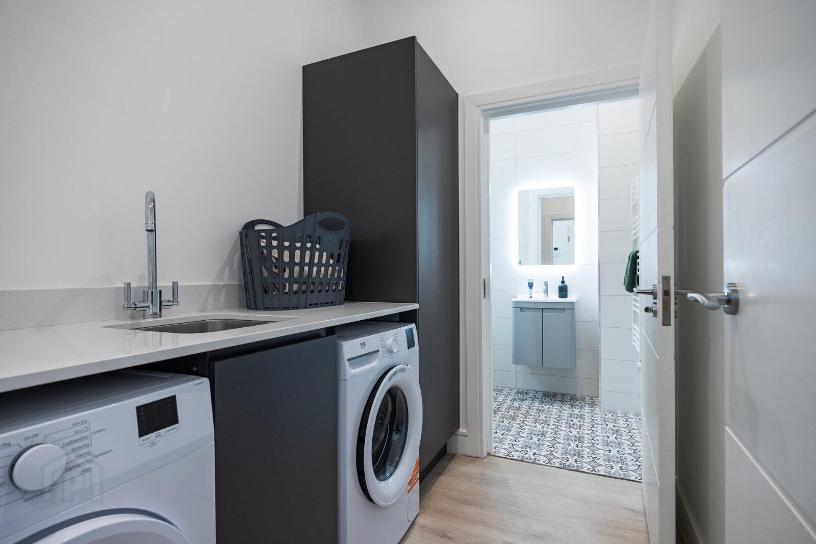 55a Causeway Street 13 of 35