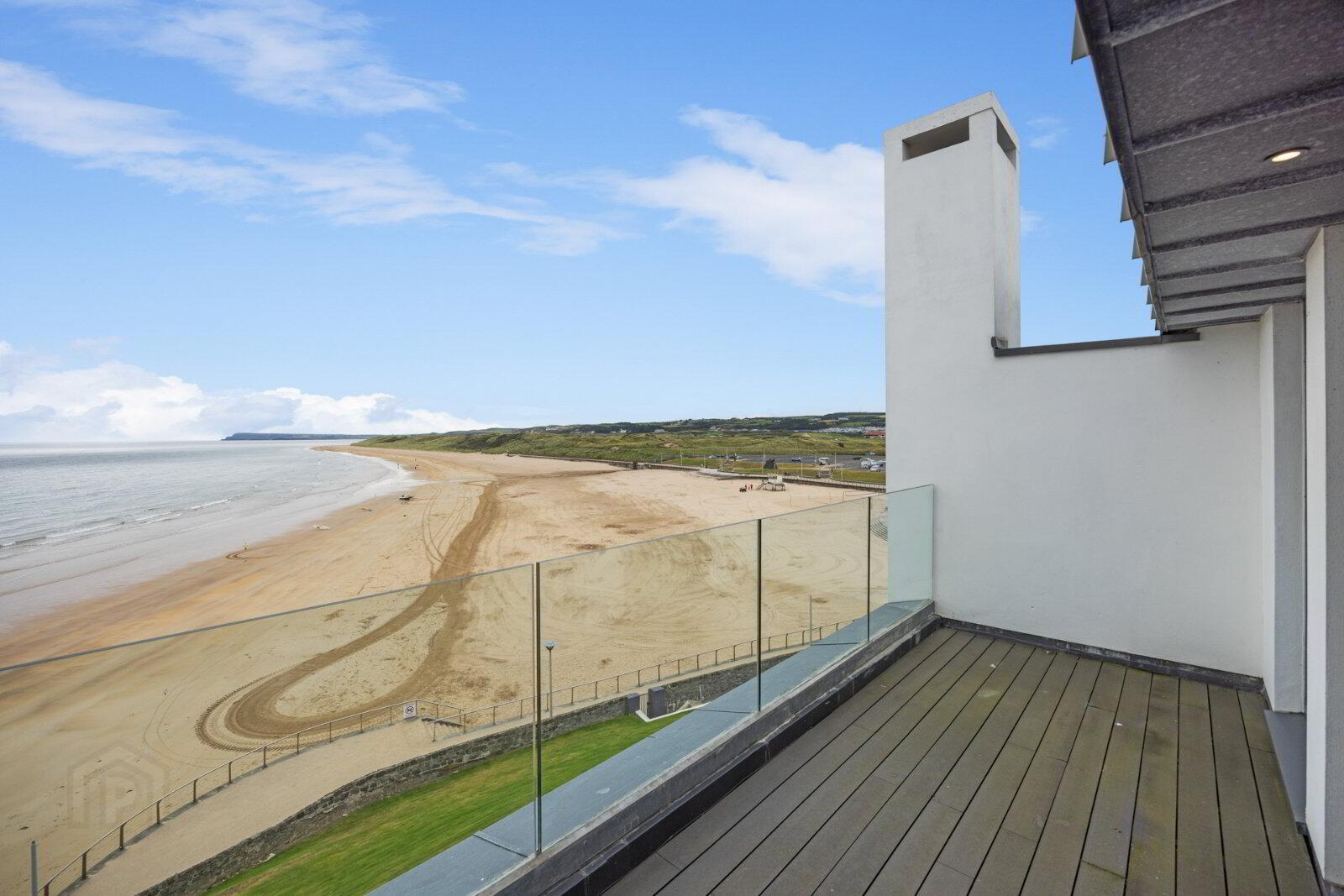 55a Causeway Street 20 of 35