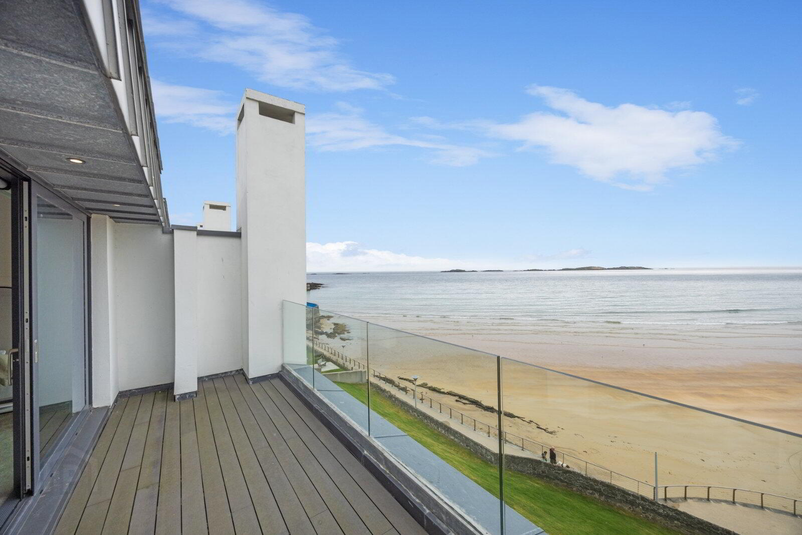 55a Causeway Street 21 of 35