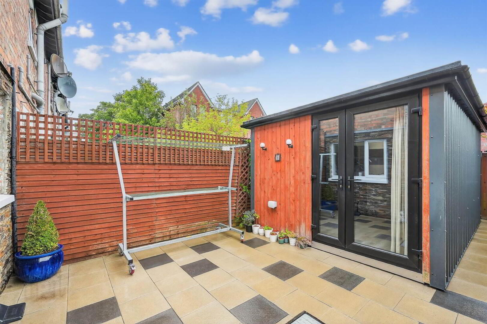 9 Northbrook Gardens 11 of 13