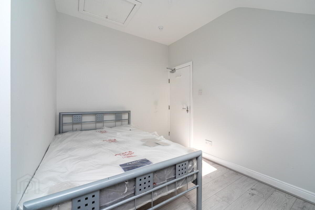 124 Agincourt Avenue 16 of 26
