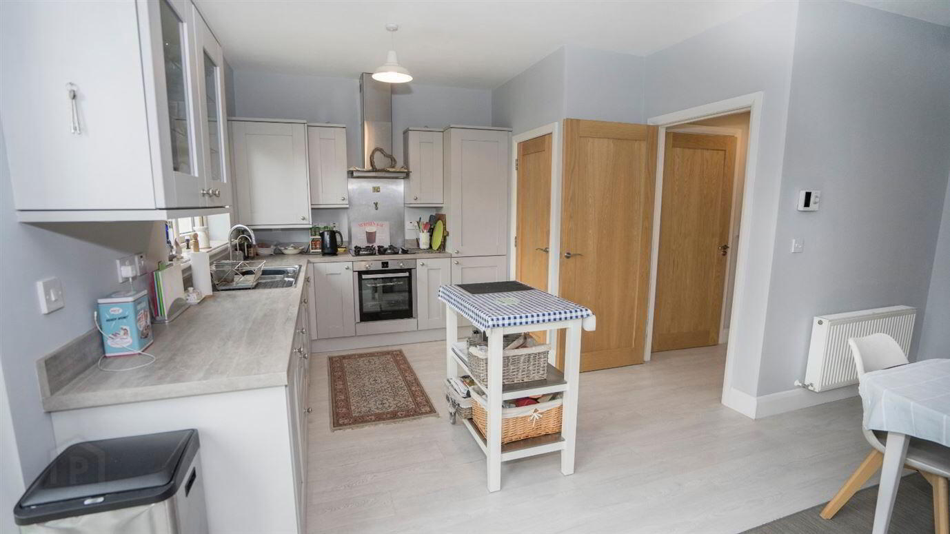 6 Hamilton Avenue 8 of 23