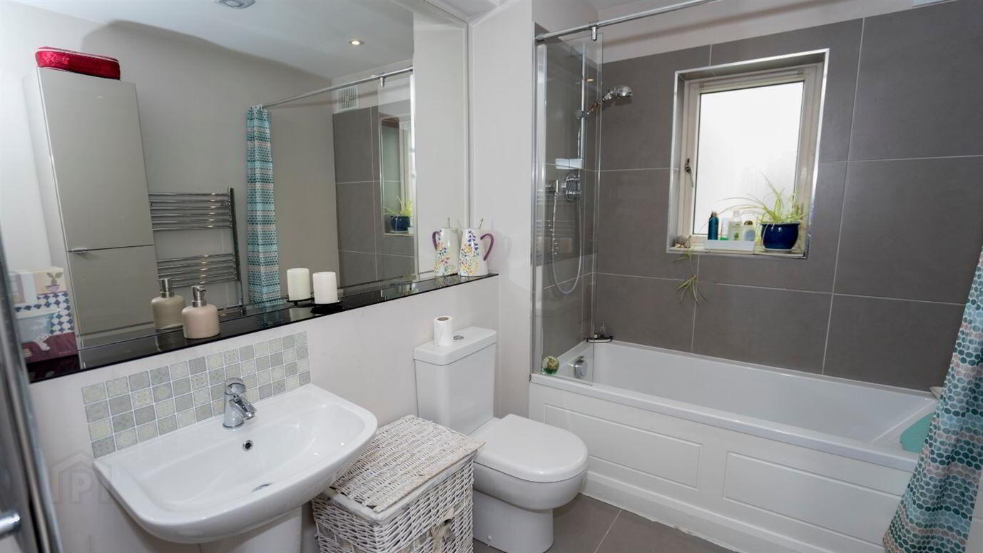 6 Hamilton Avenue 14 of 23