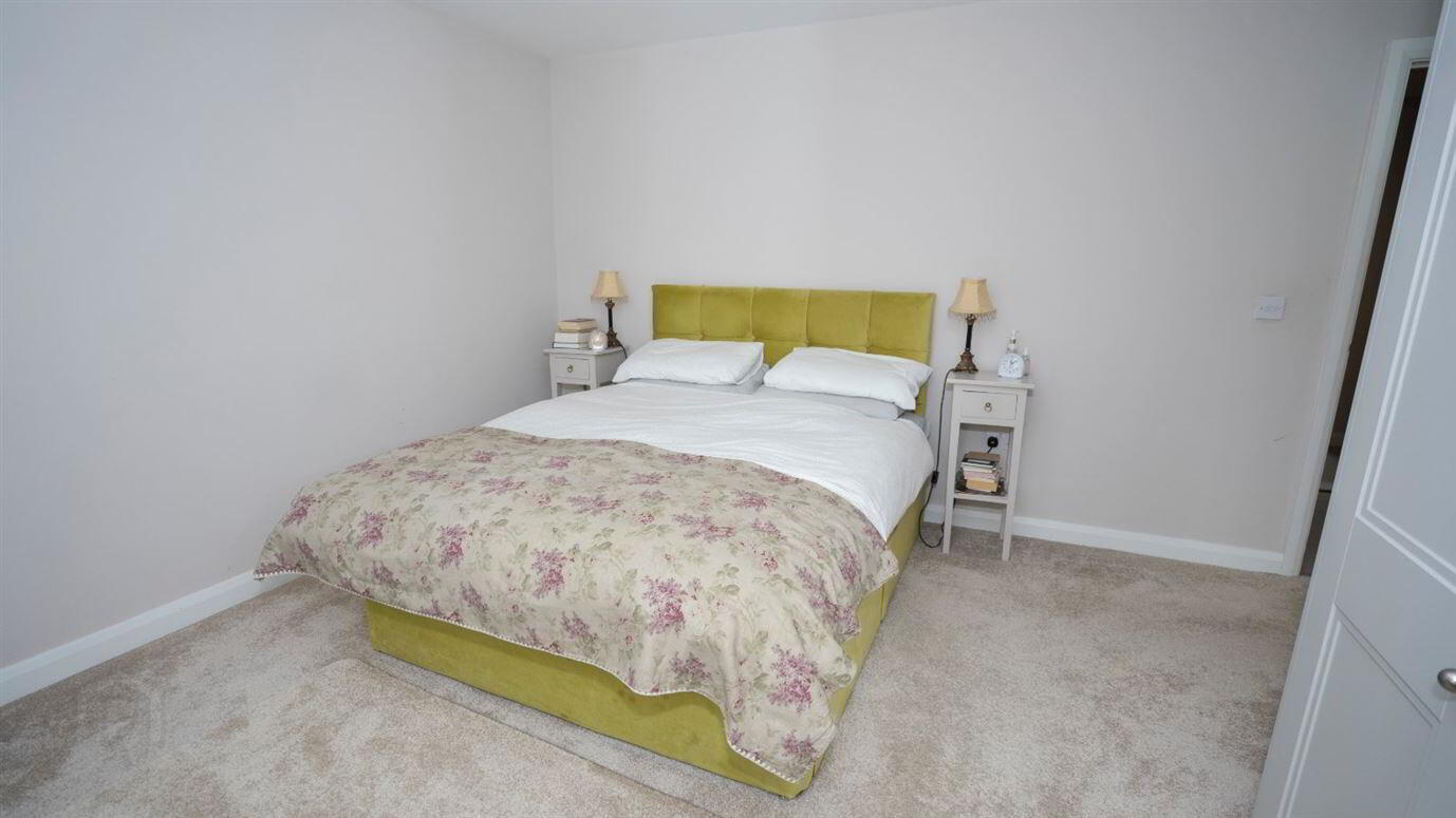 6 Hamilton Avenue 16 of 23