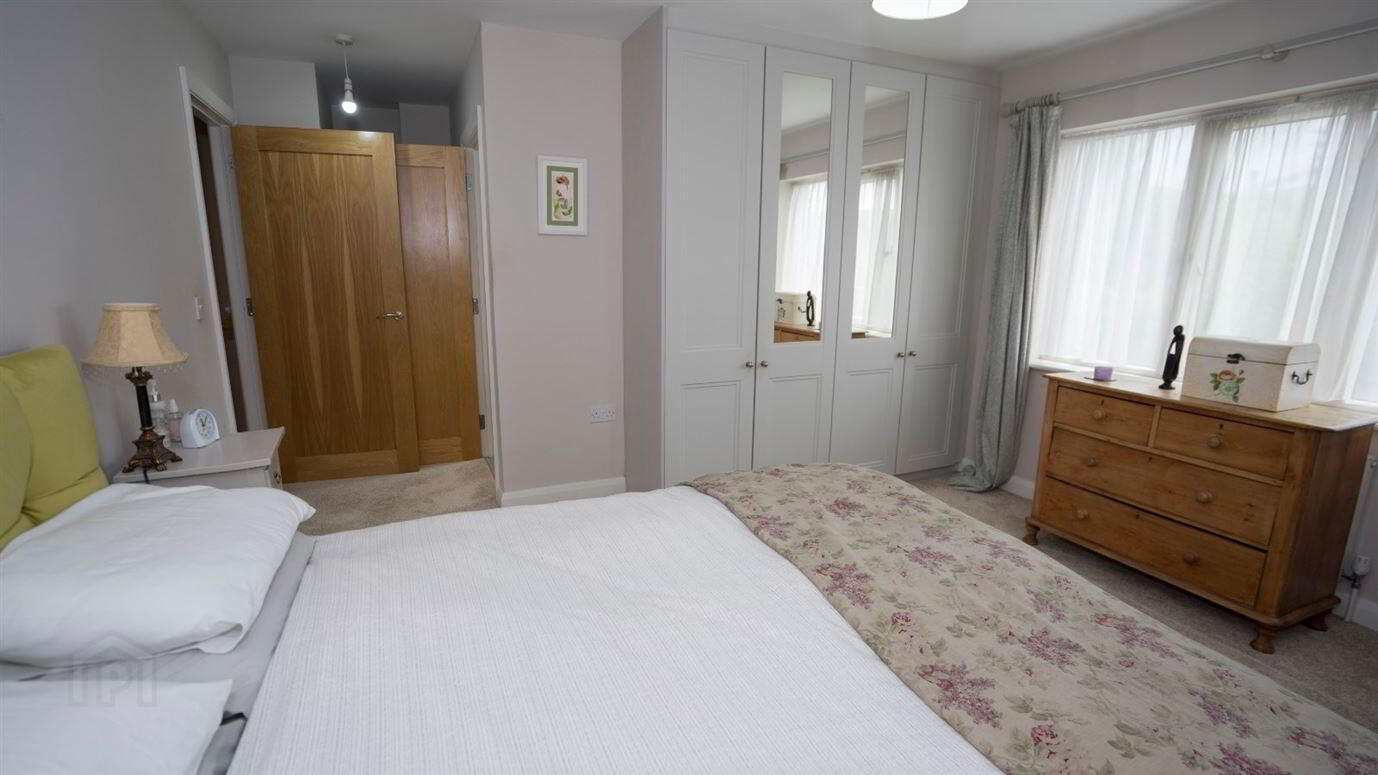 6 Hamilton Avenue 17 of 23