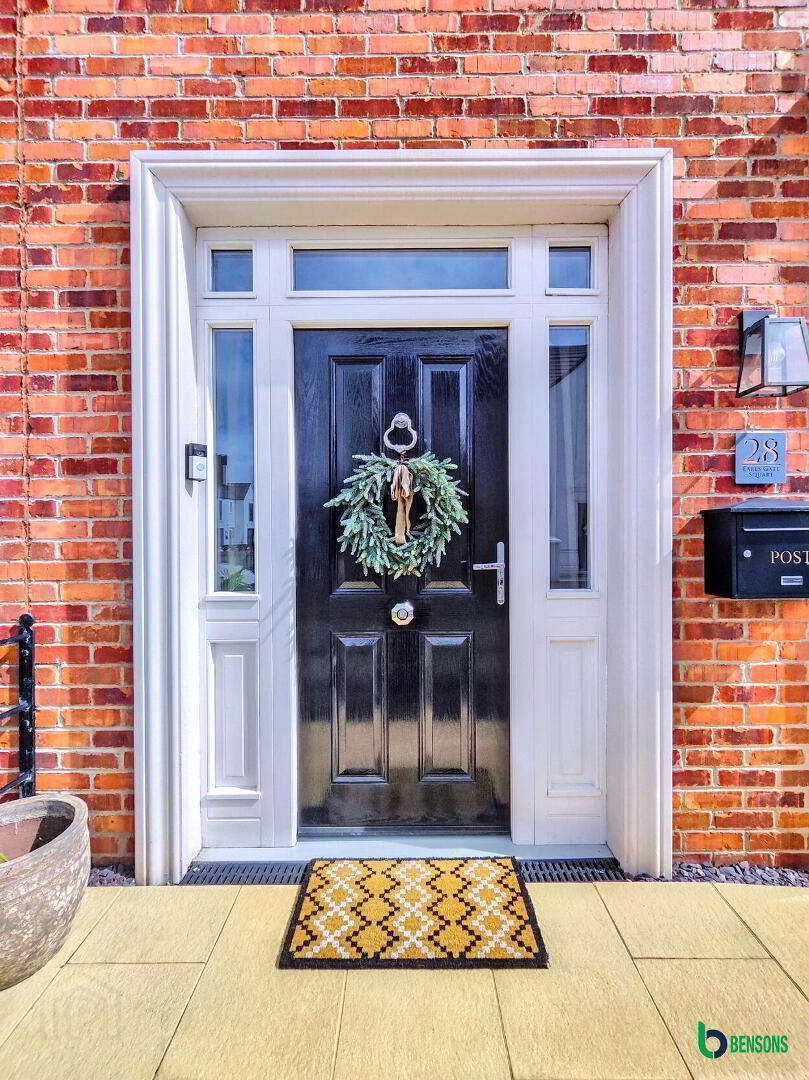 28 Earls Gate Square 25 of 27