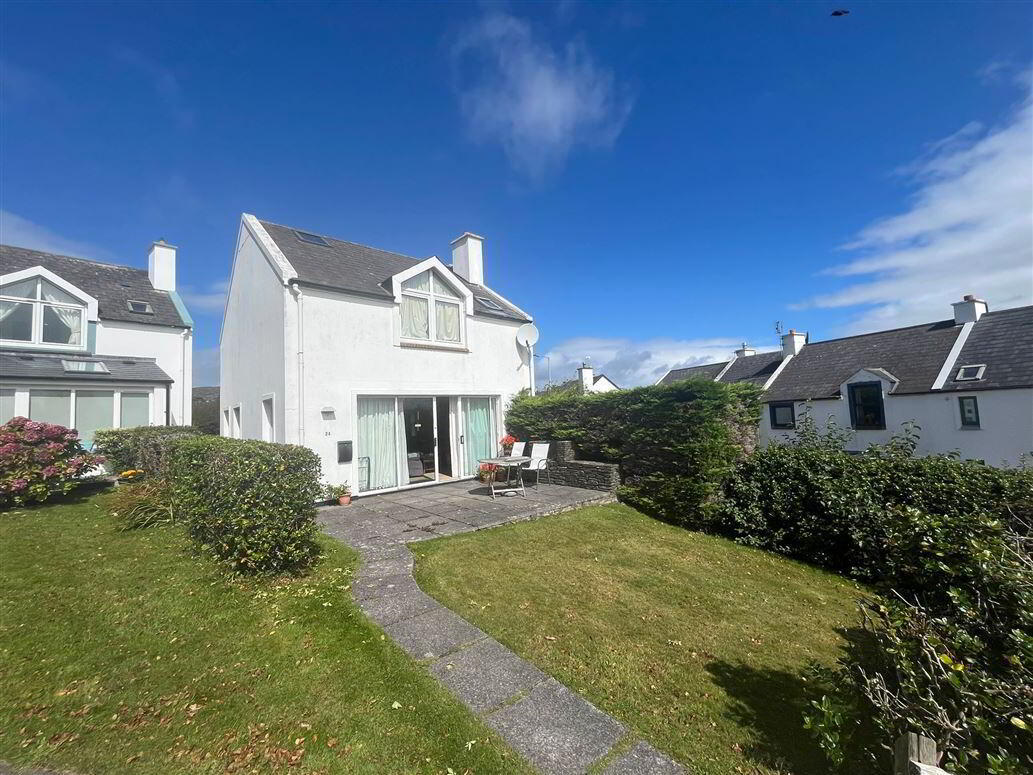 Bullfinch Cottage, 24 Celtic Cottage 2 of 5