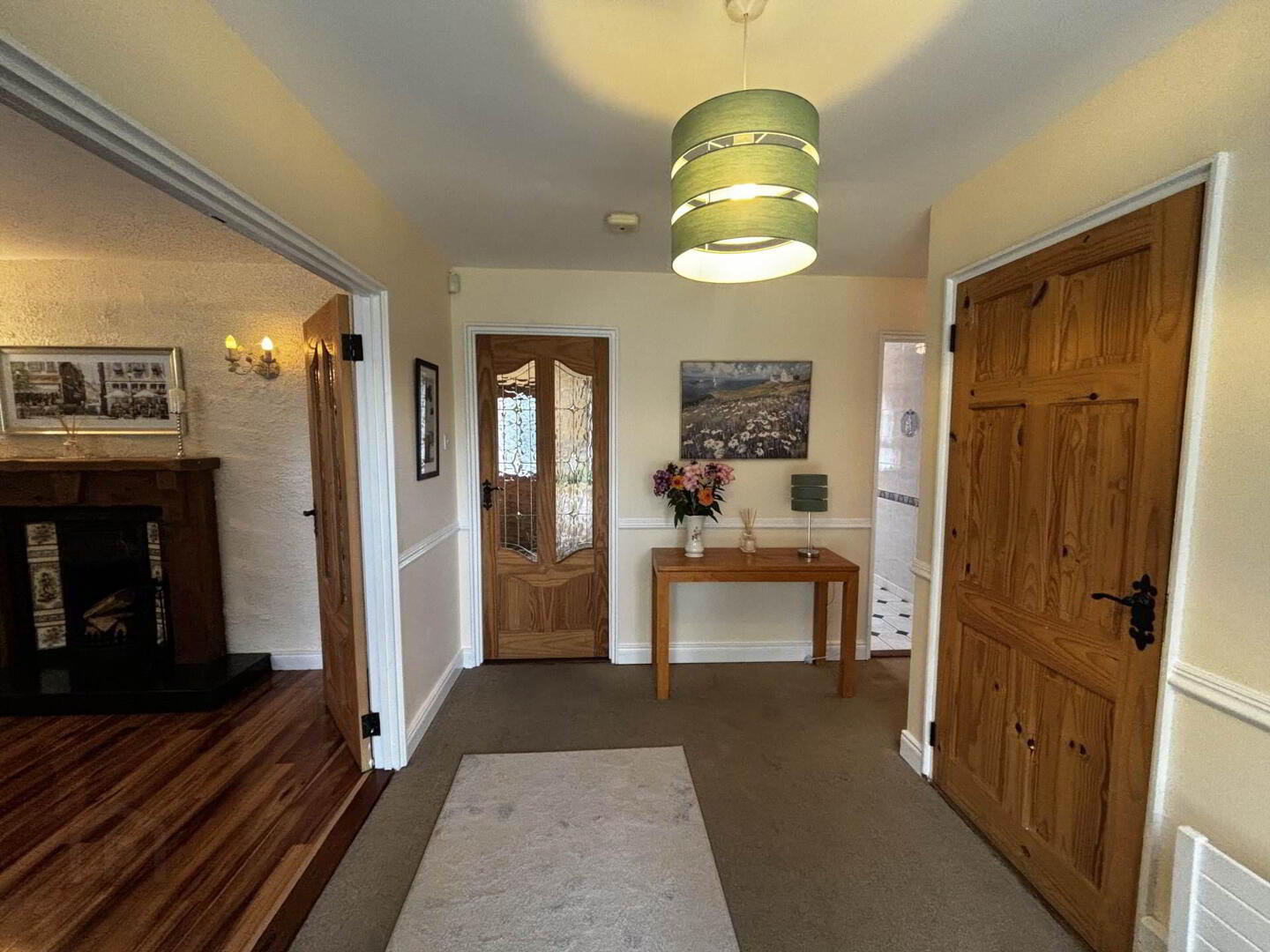 Sylvan House, Castlegarde 4 of 26