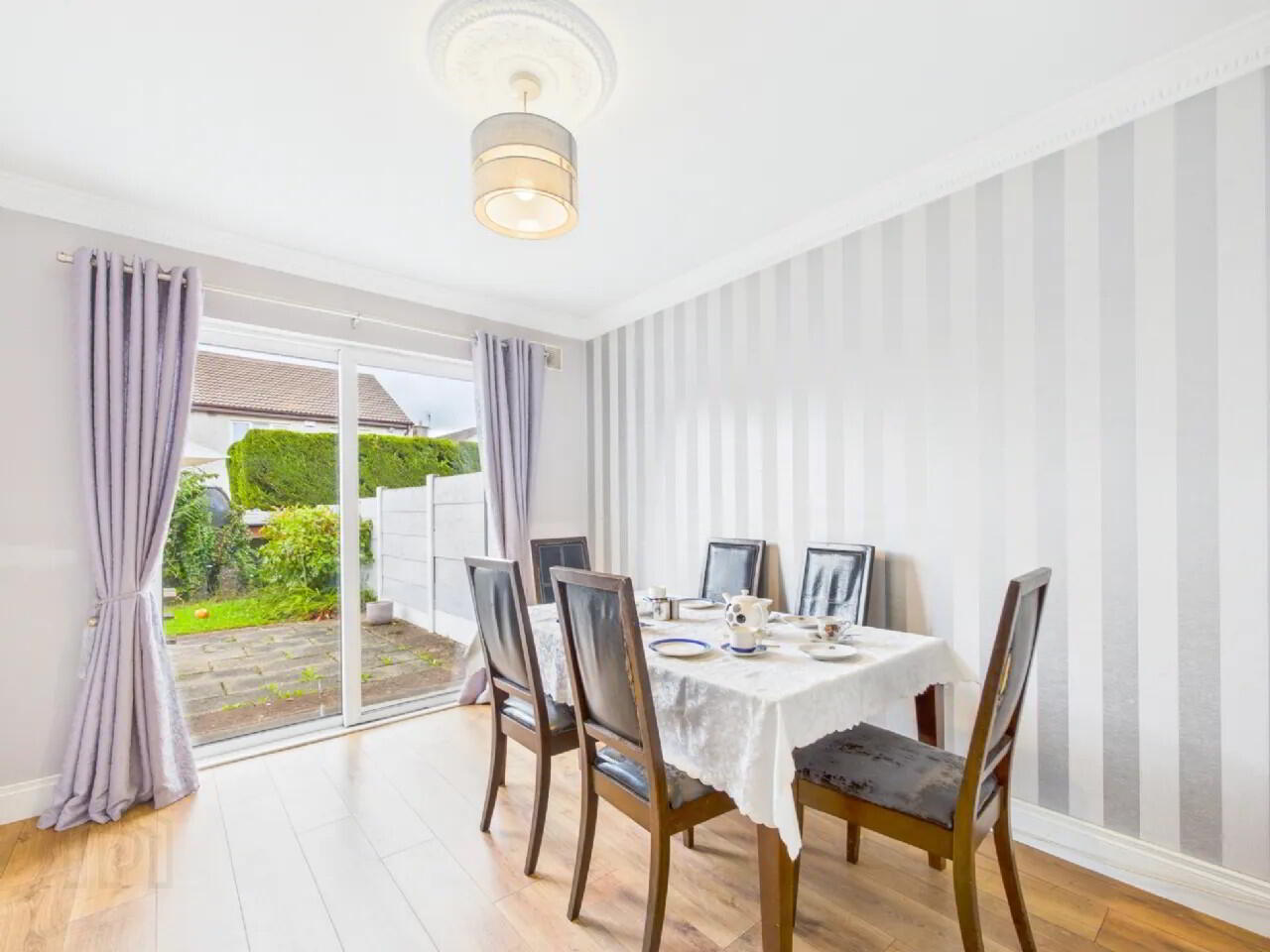 21 Cluain Glas 6 of 28