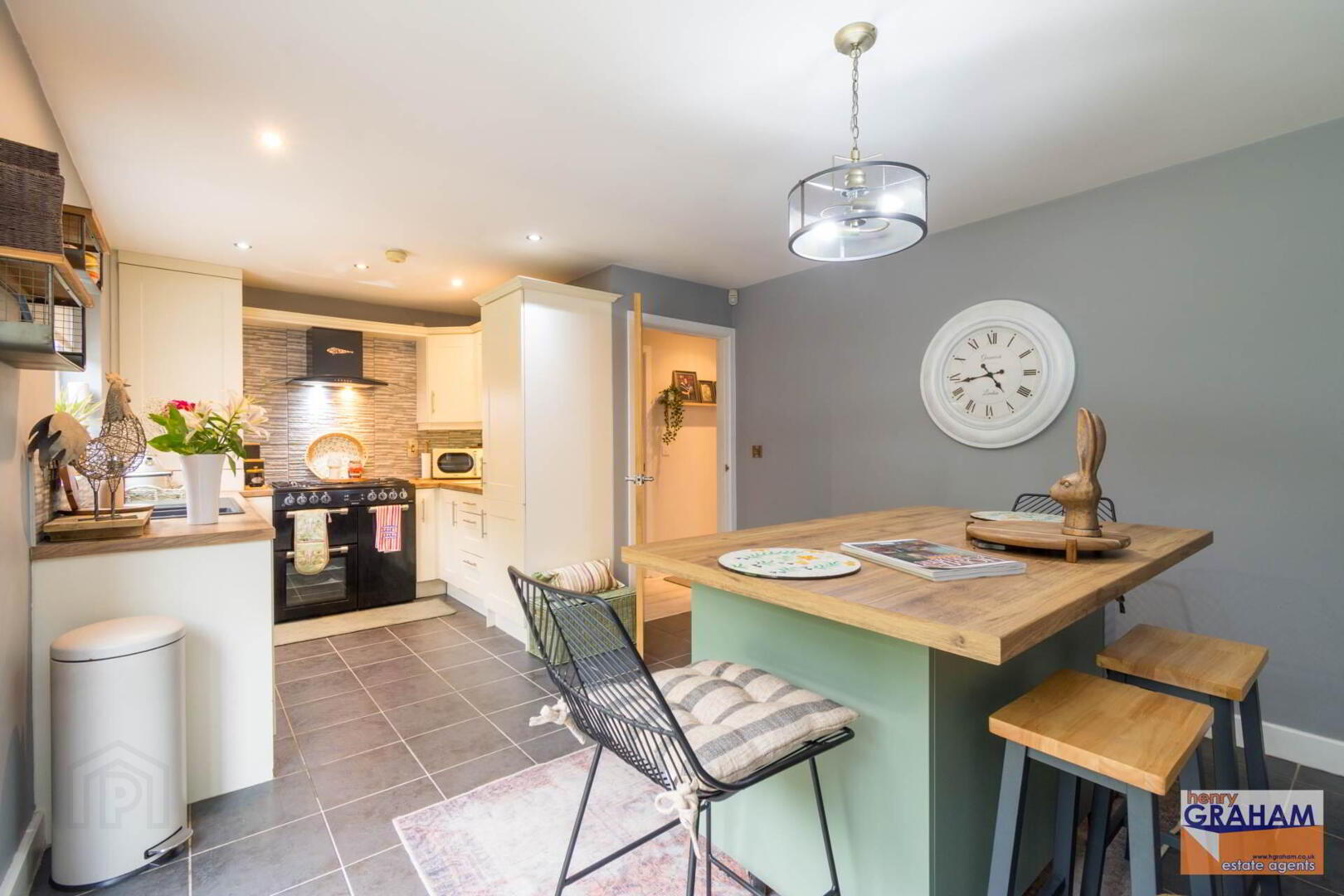 1 Holstein Close 7 of 21