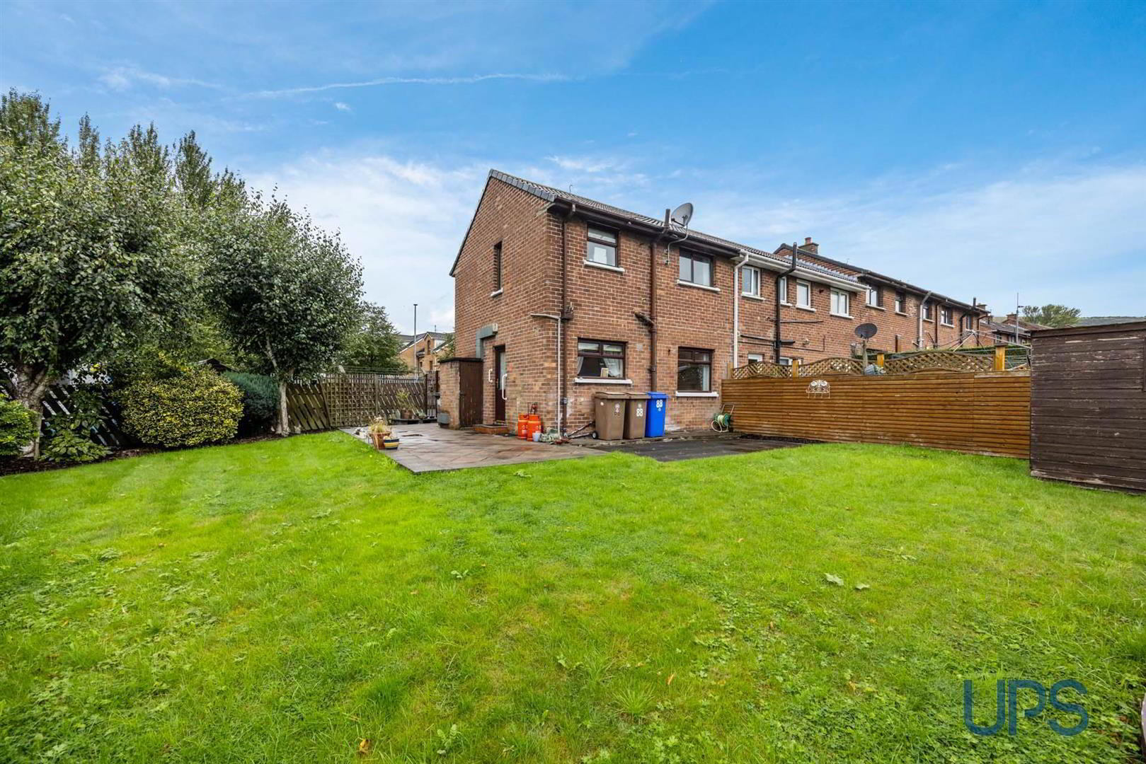 88 Andersonstown Park West 2 of 24