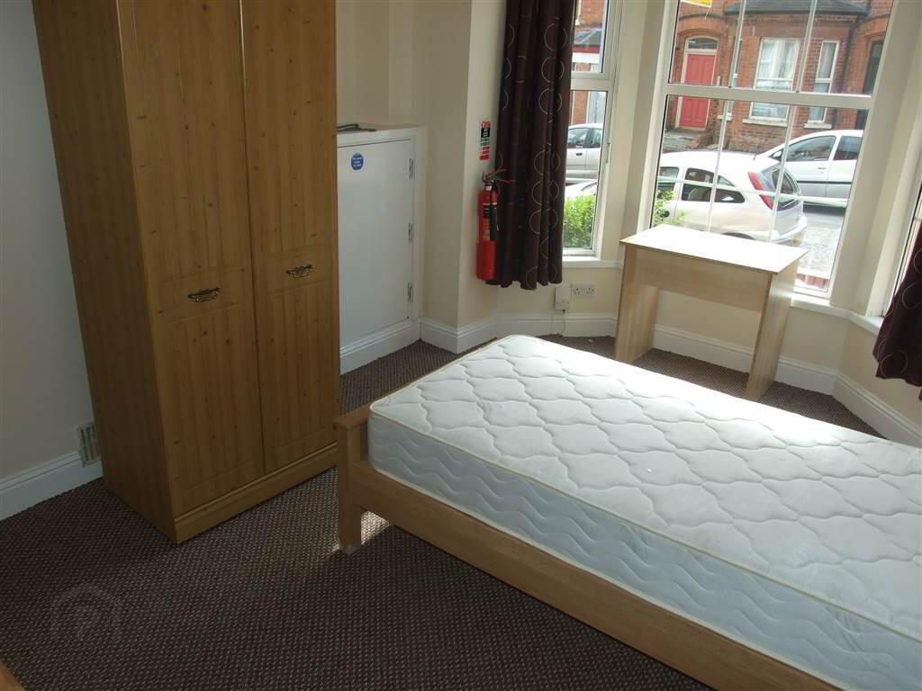 24 Stranmillis Gardens 3 of 8