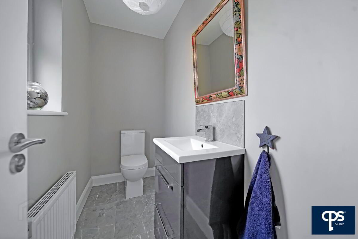 28 Ballinamullan Road 33 of 51