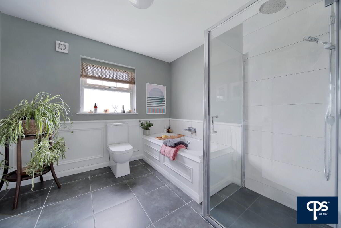 28 Ballinamullan Road 40 of 51