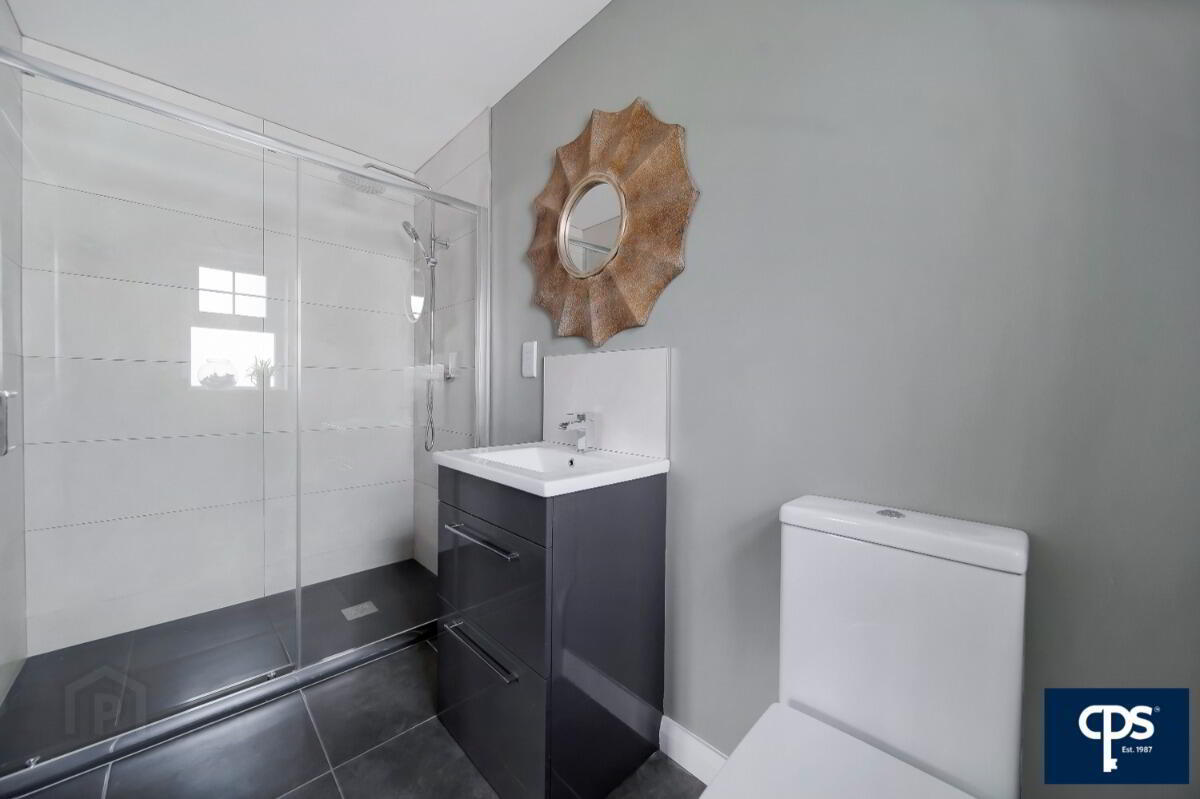 28 Ballinamullan Road 44 of 51