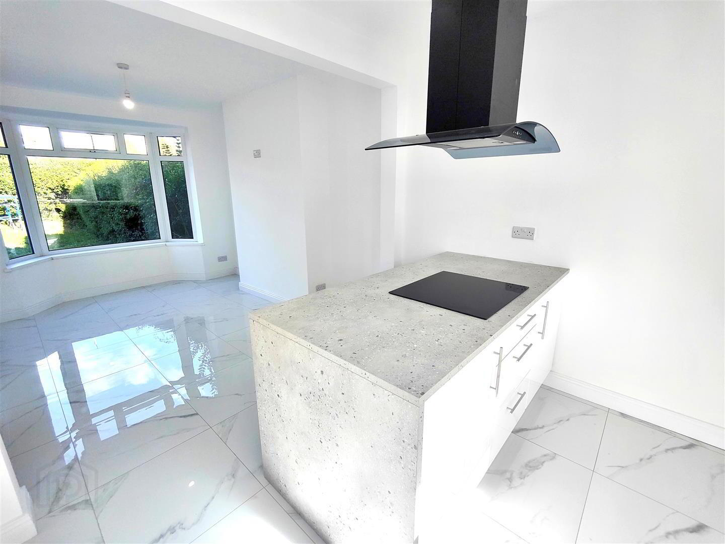 662 Oldpark Road 9 of 29