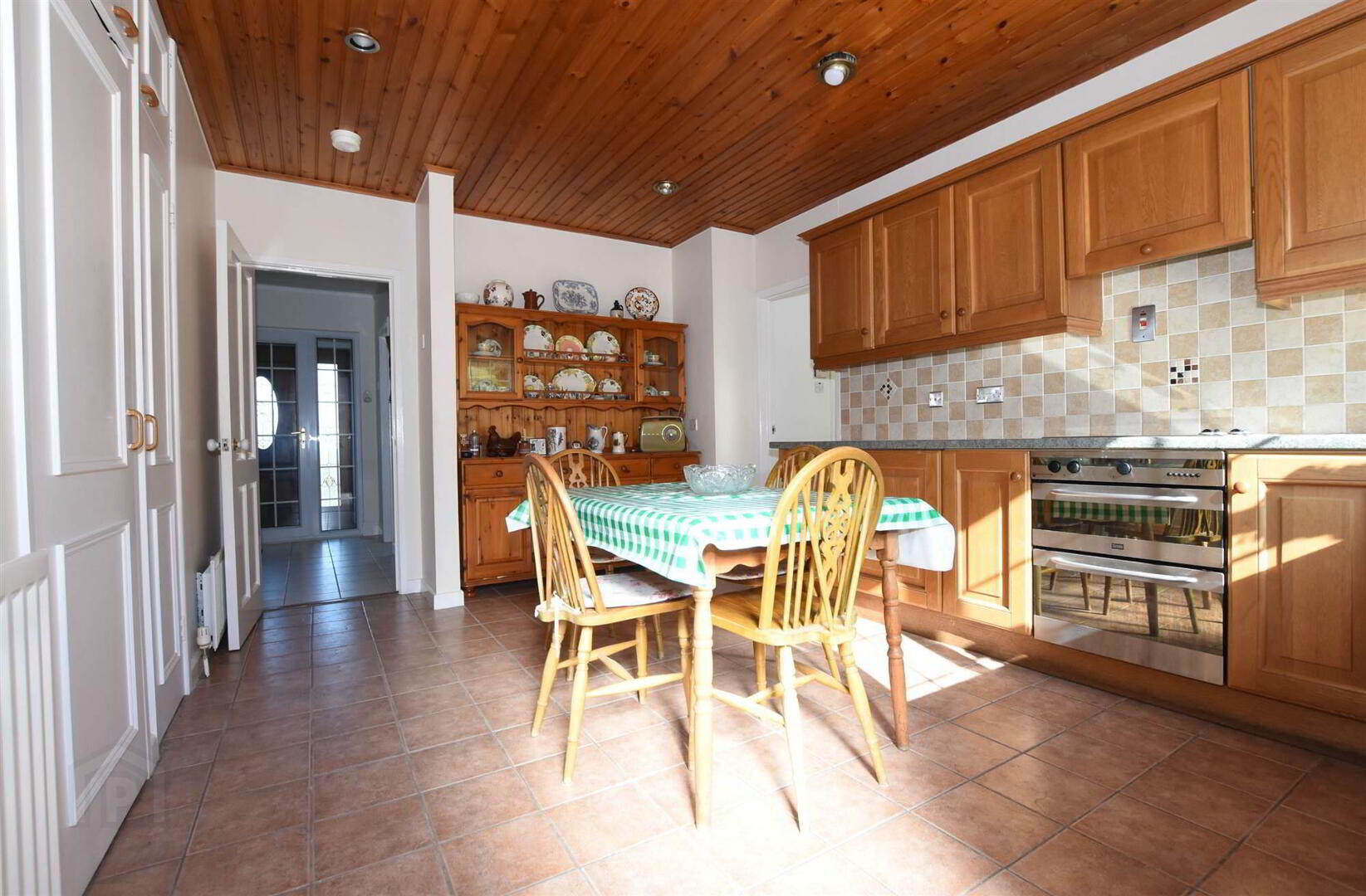 16 Killough Road 8 of 14