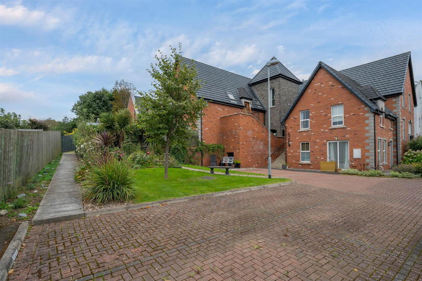 30 Old Church Square 27 of 28