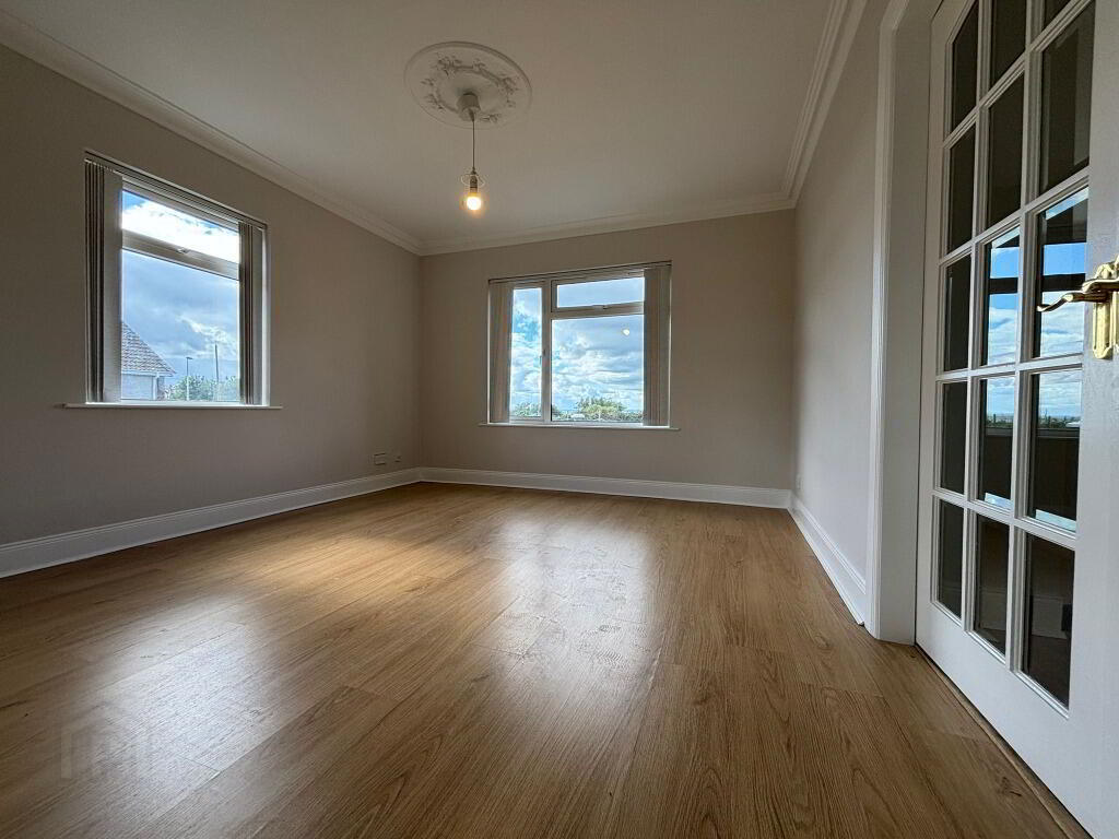 22c Derrymore Road 6 of 24