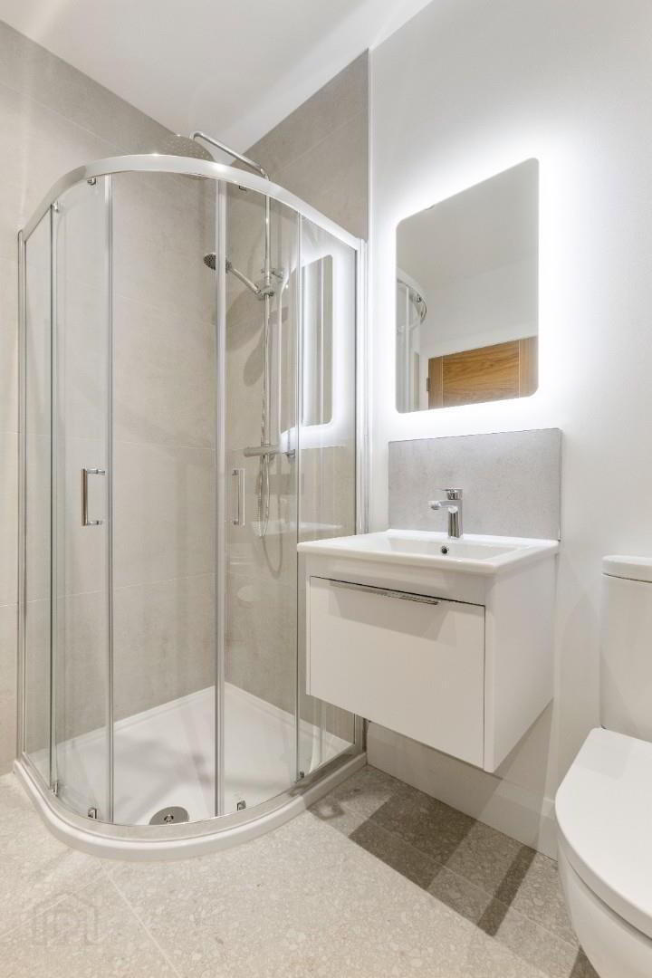 Penthouse, 69 Causeway Street 23 of 32