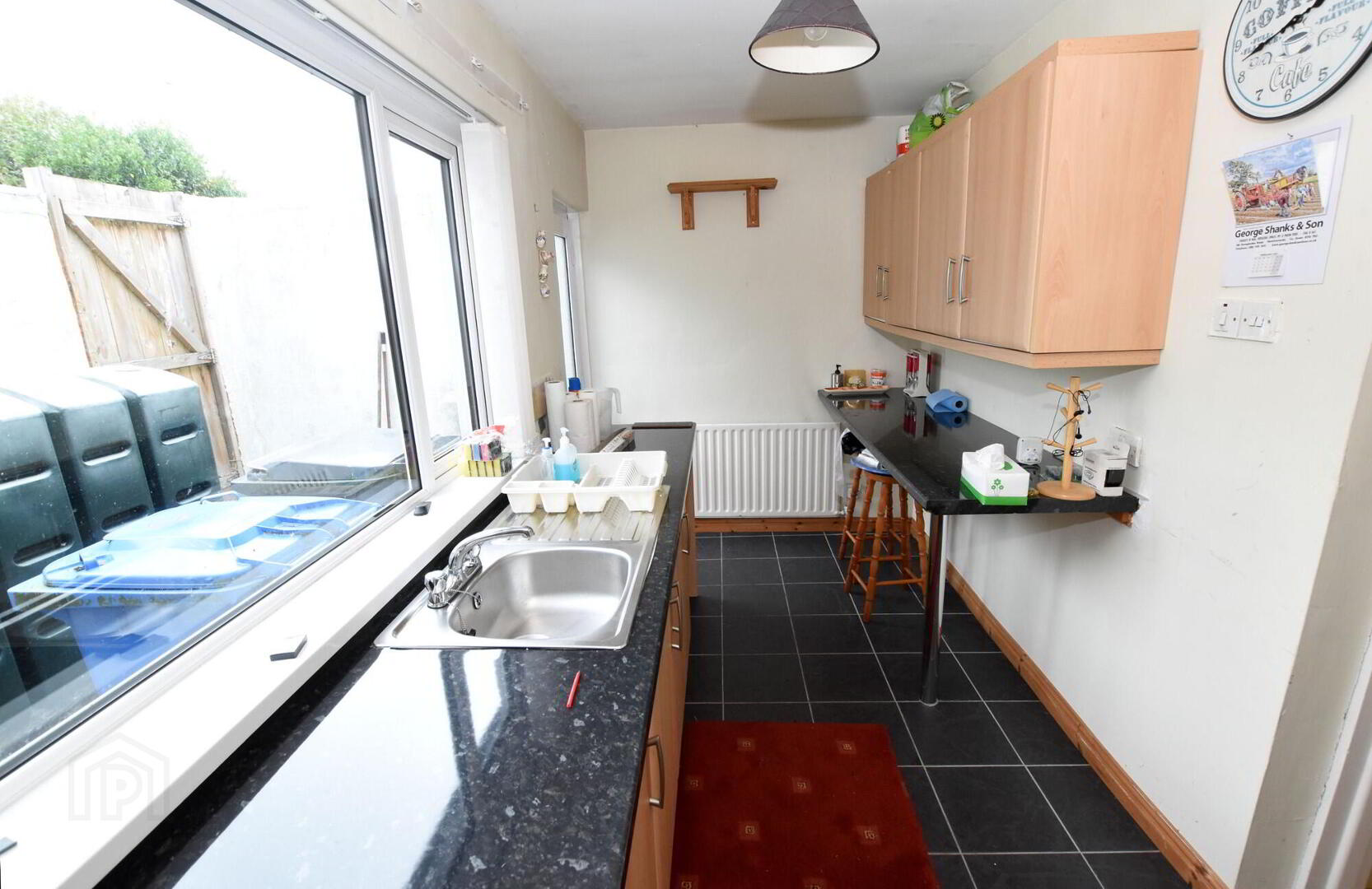 12 Roden Street 9 of 19