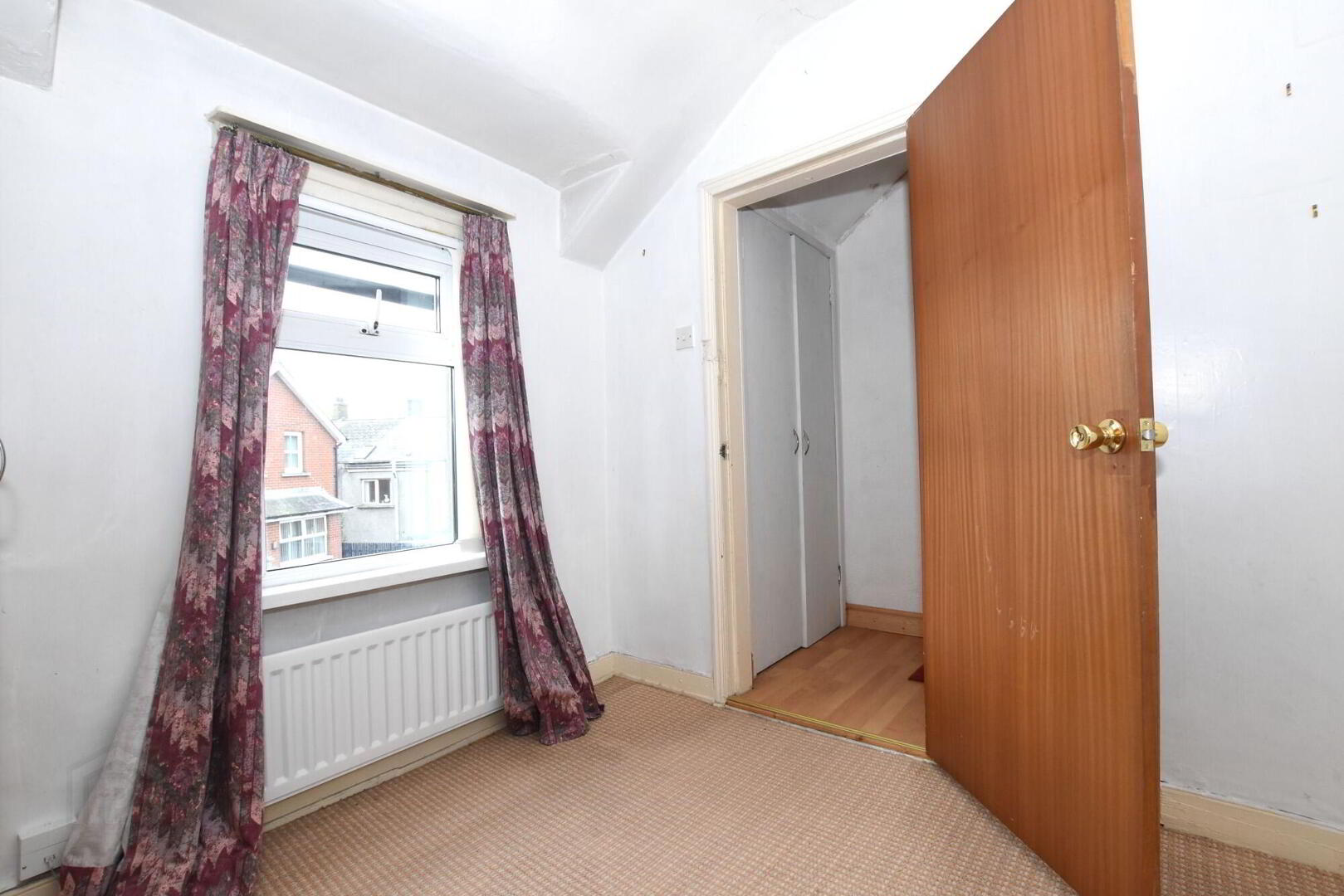 12 Roden Street 13 of 19