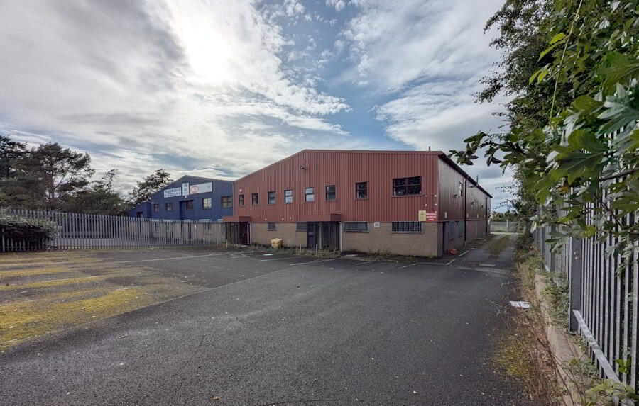 10a Riada Avenue 1 of 13