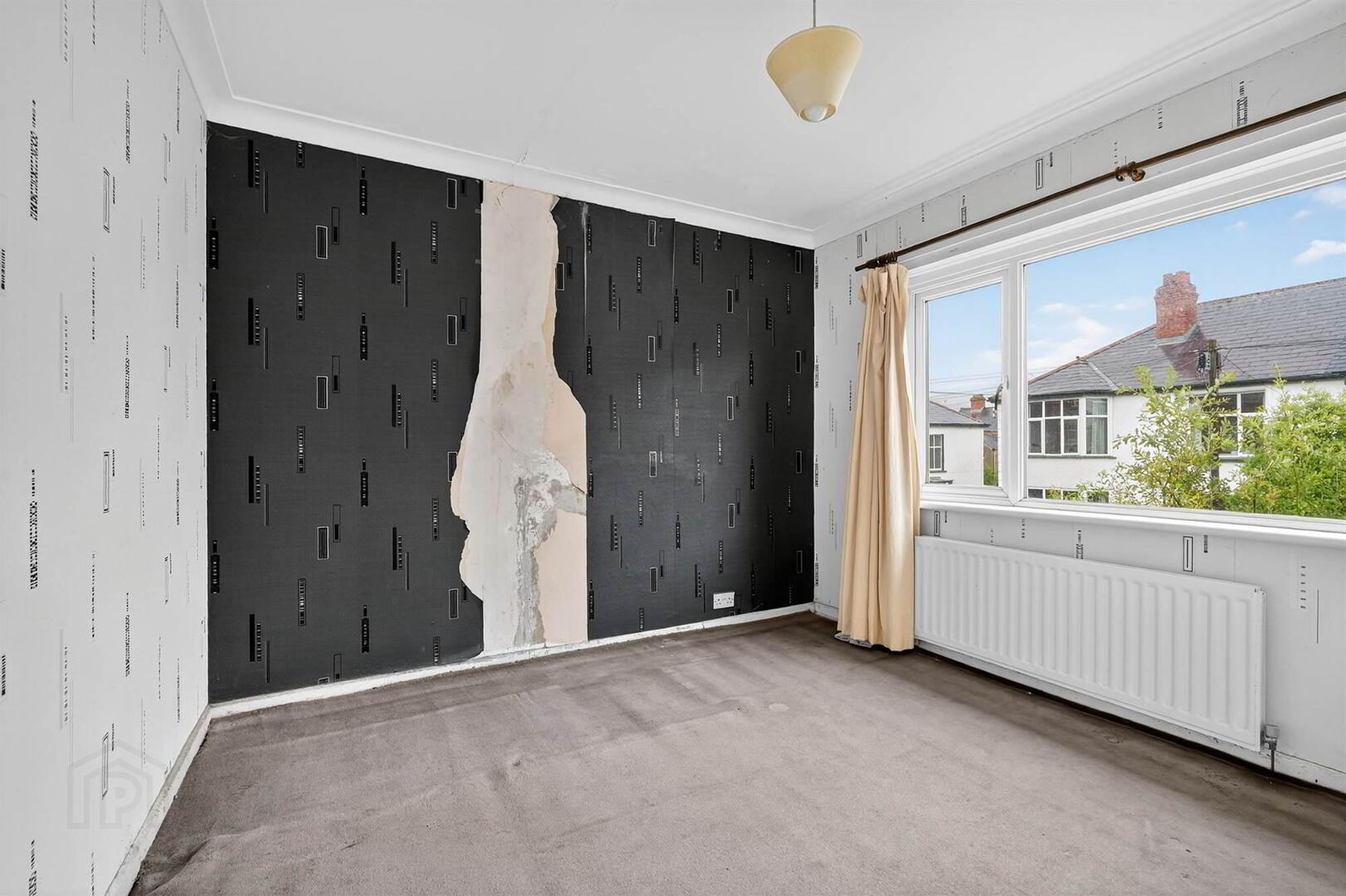98 Marlborough Park Central 14 of 17