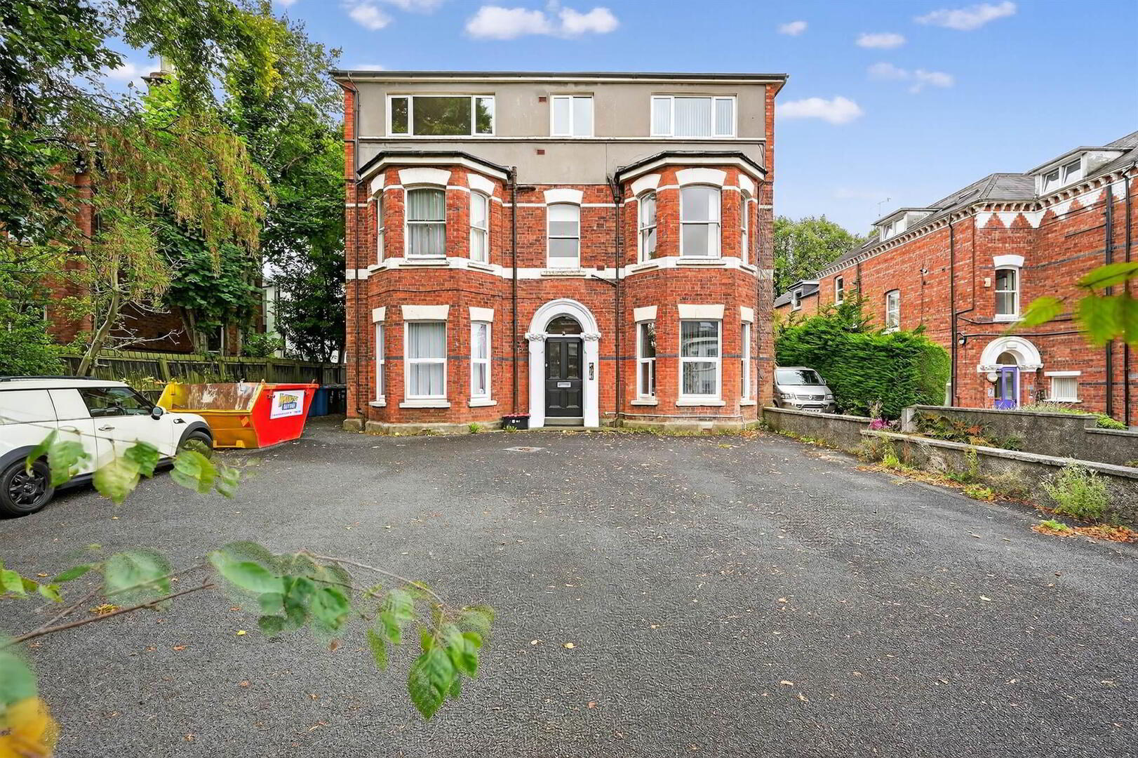 Apt 6, 9 Derryvolgie Avenue 1 of 7
