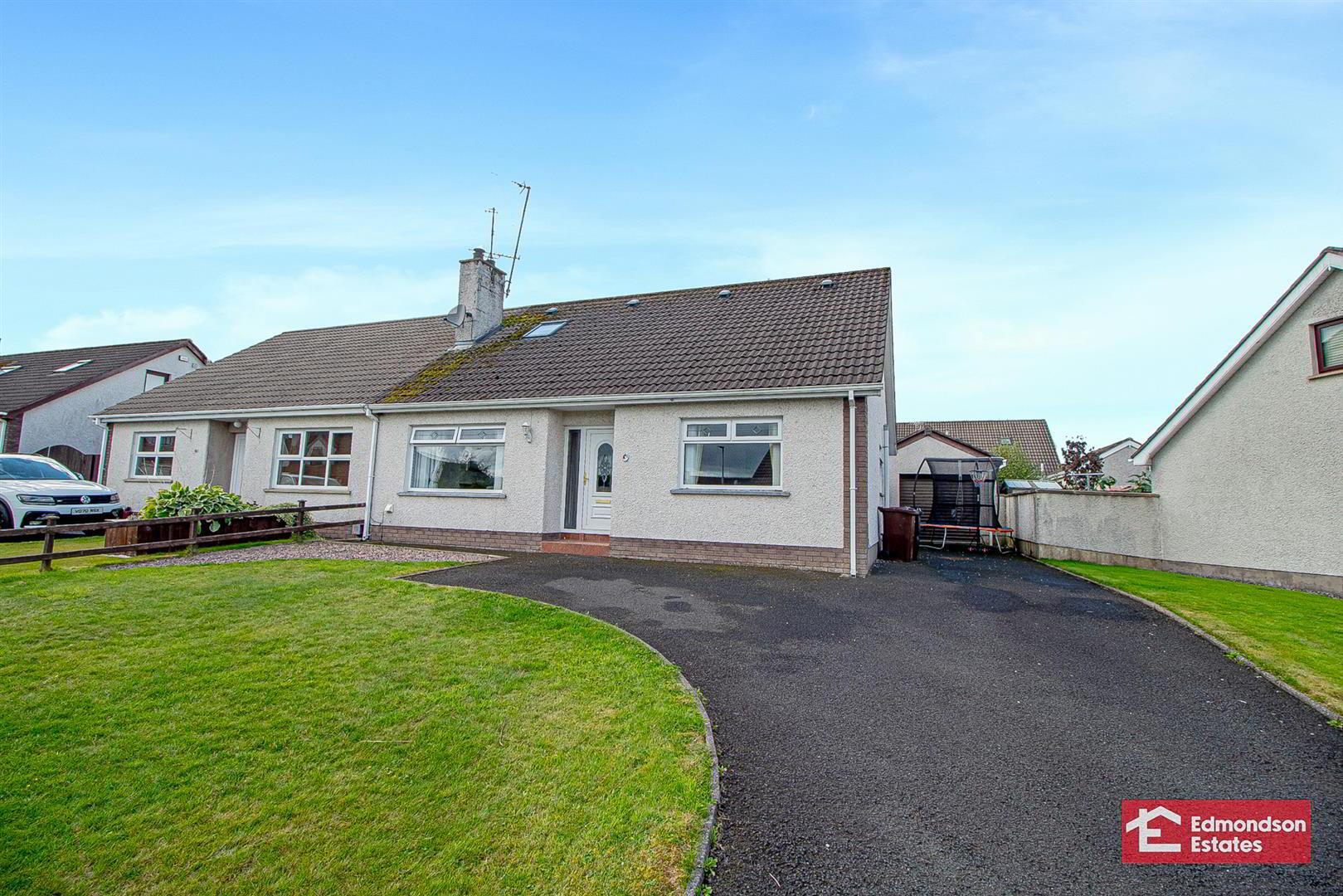 61 Thornbrooke 1 of 28