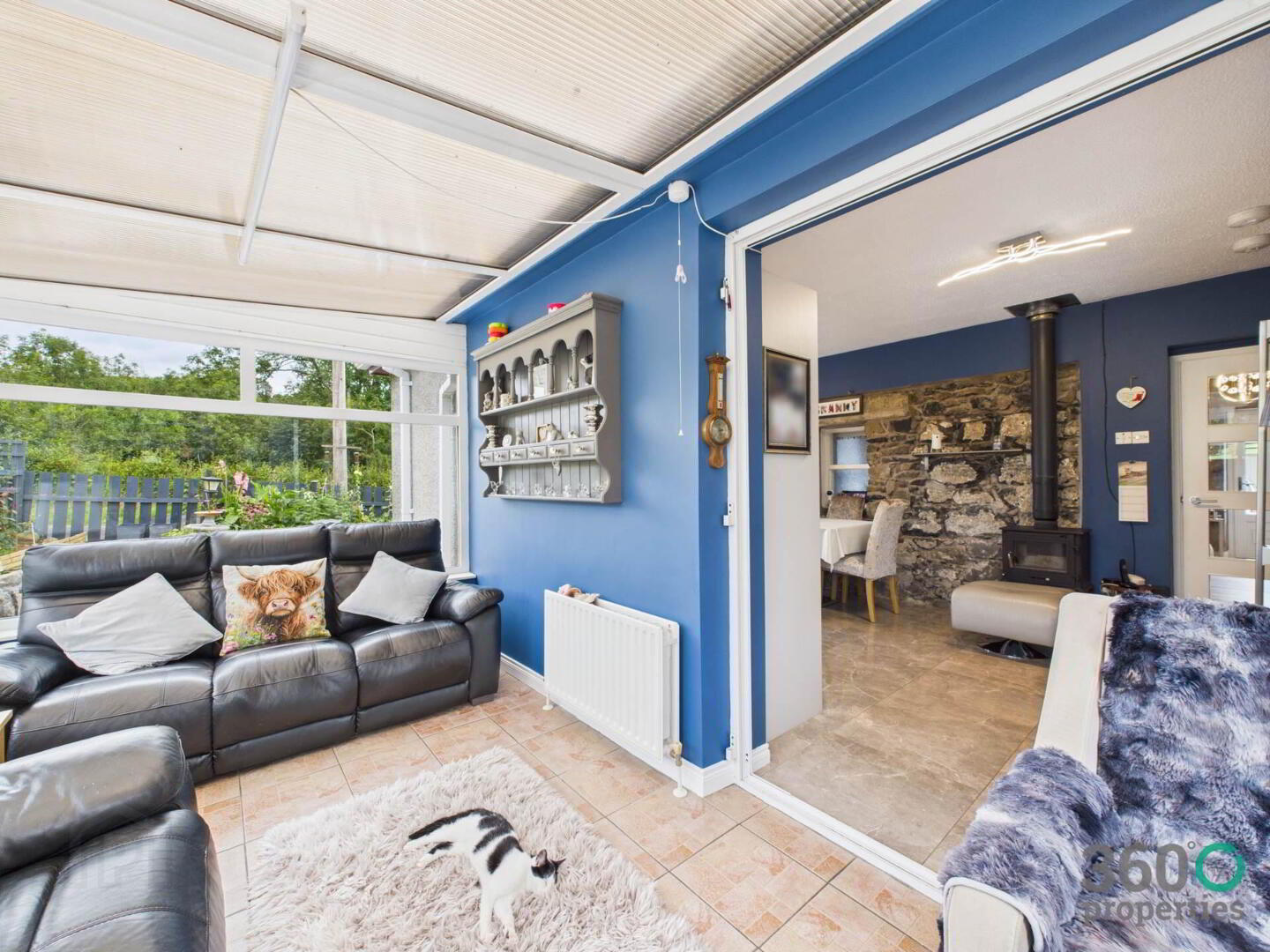 22 Tullynahinnion Road 10 of 35