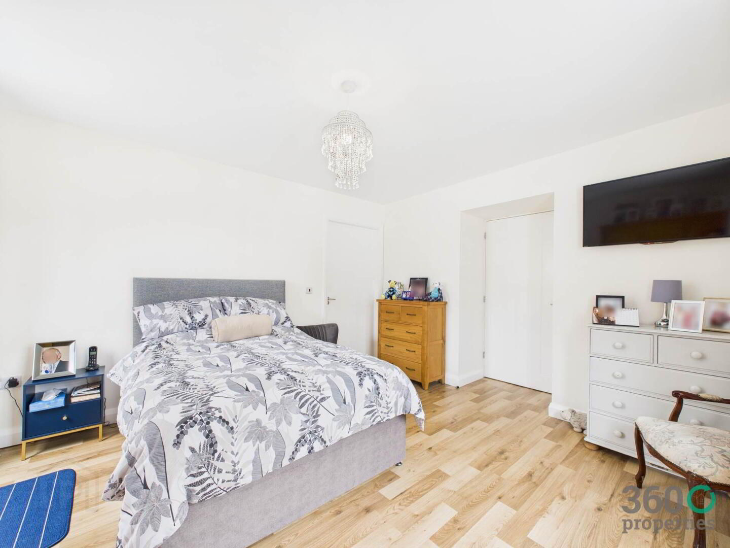 22 Tullynahinnion Road 15 of 35