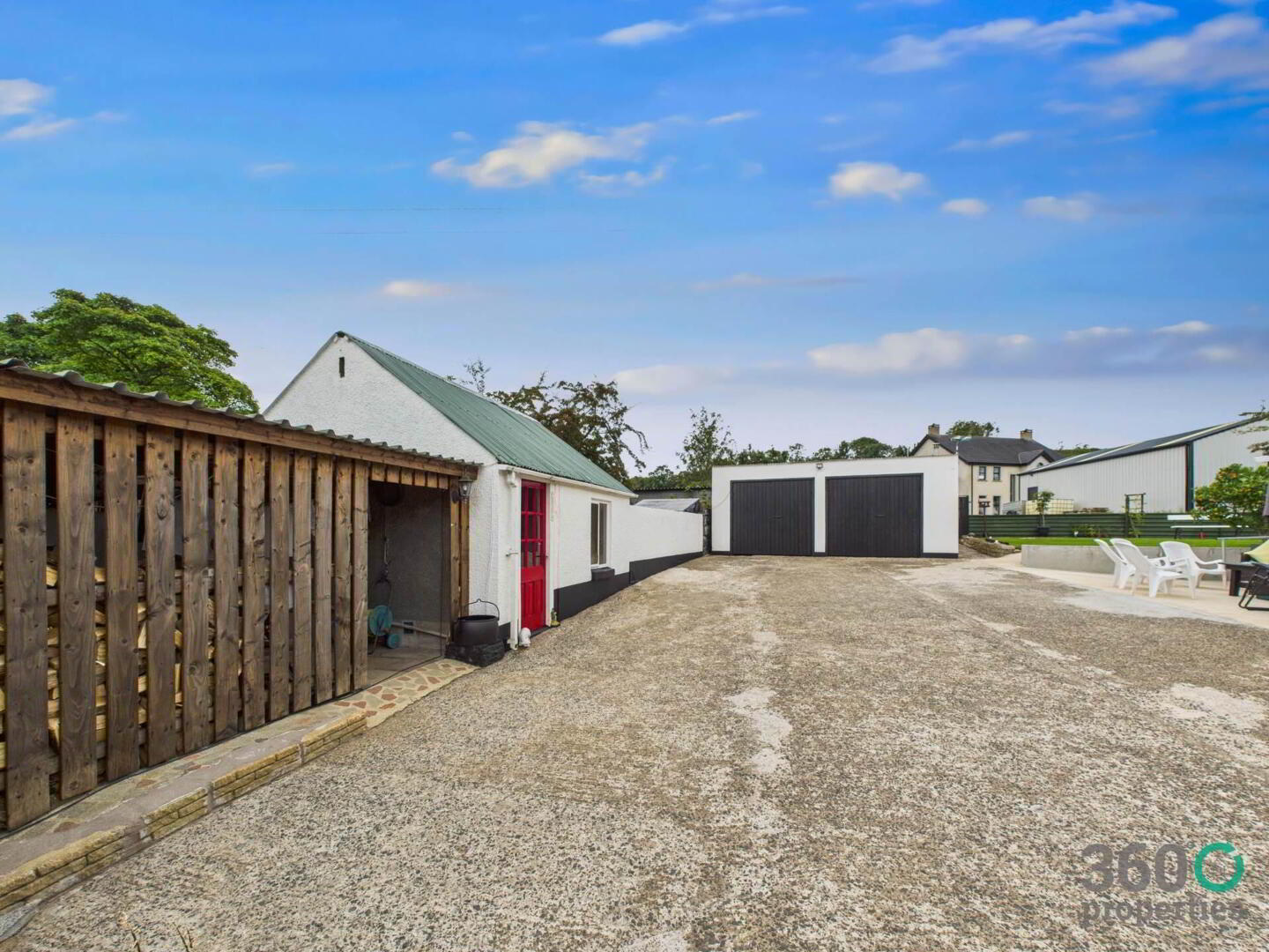 22 Tullynahinnion Road 26 of 35