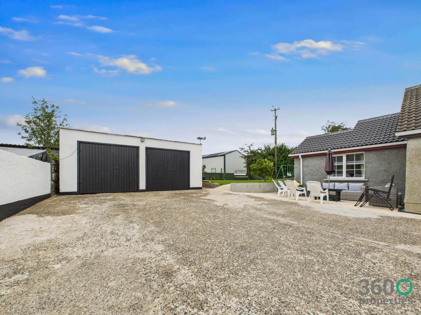 22 Tullynahinnion Road 27 of 35