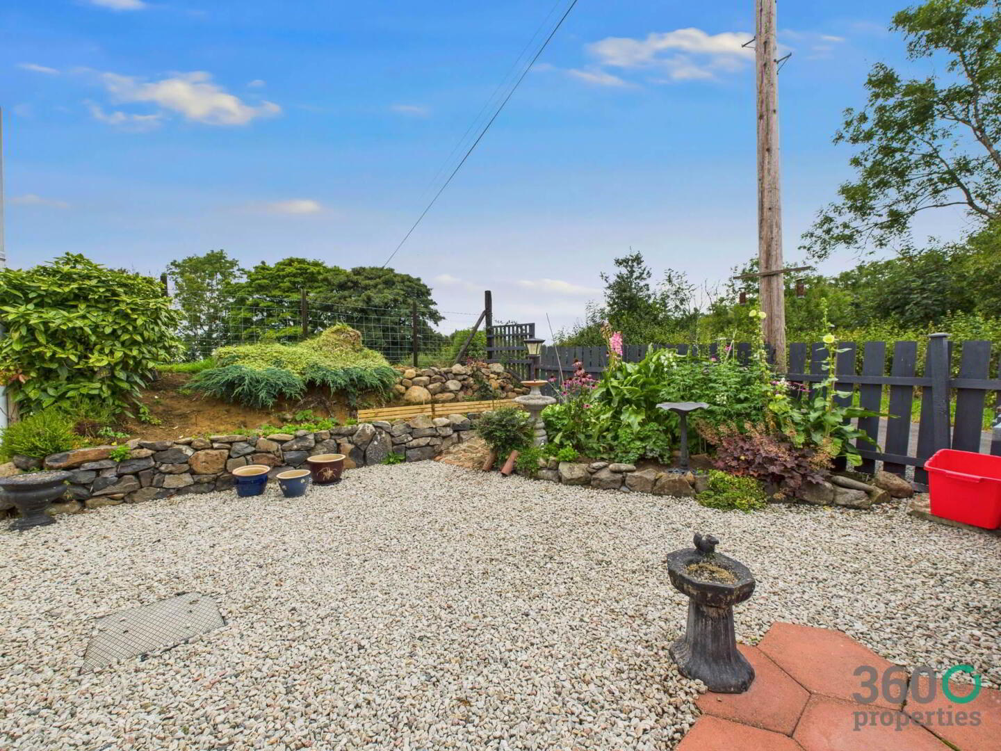 22 Tullynahinnion Road 35 of 35