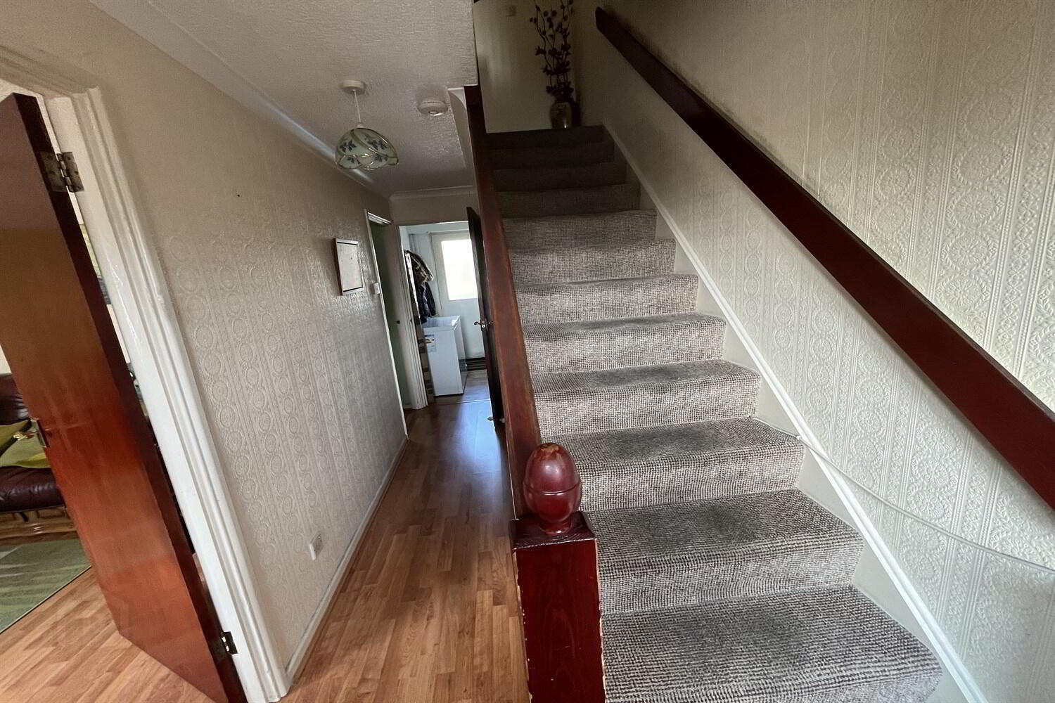 property description image