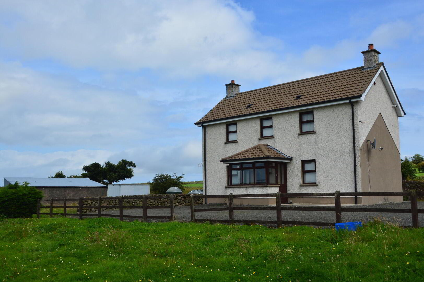 Hillsview, 5 Loughdoo Road 2 of 13