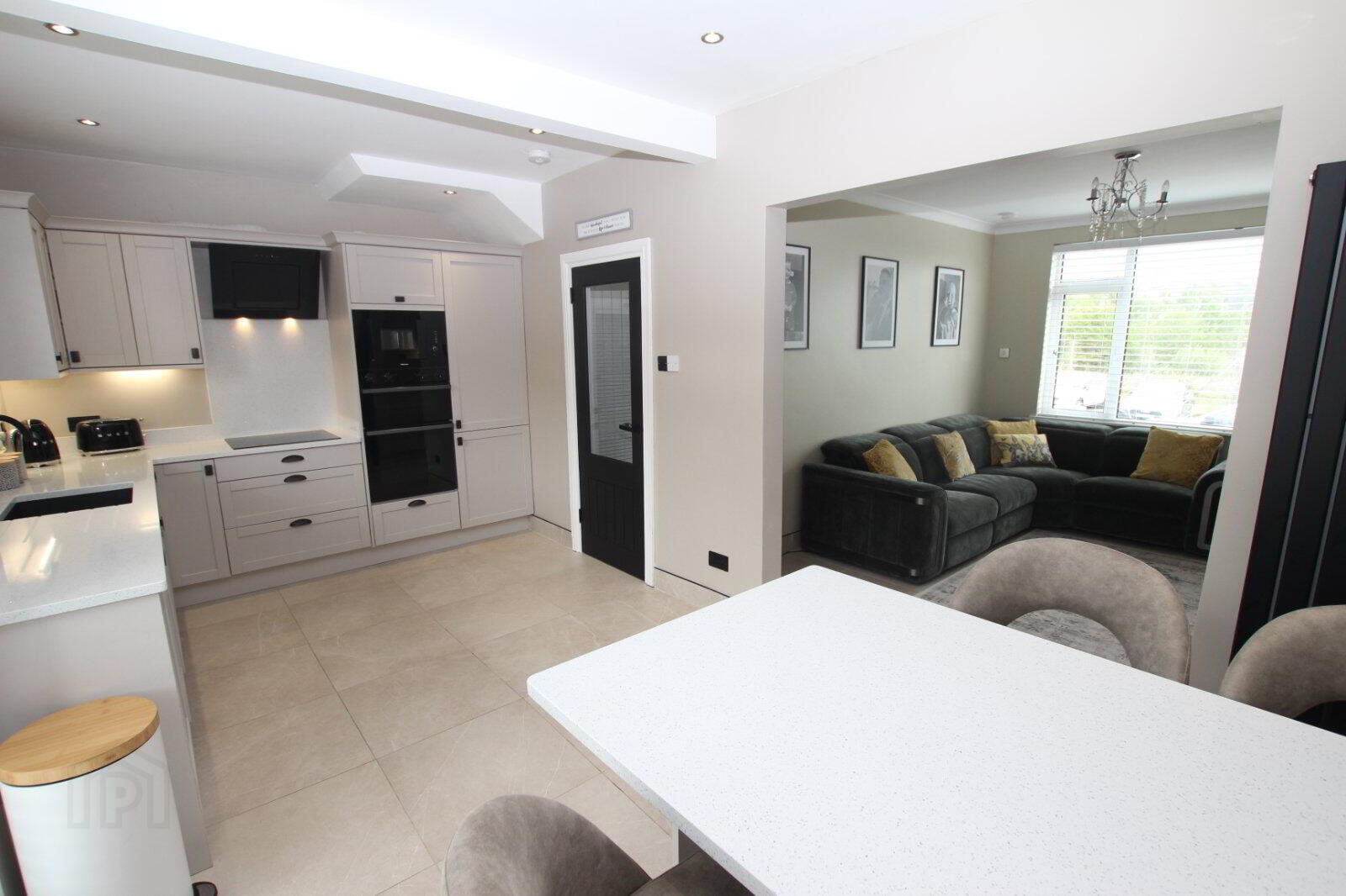 408 Whitewell Road 10 of 21