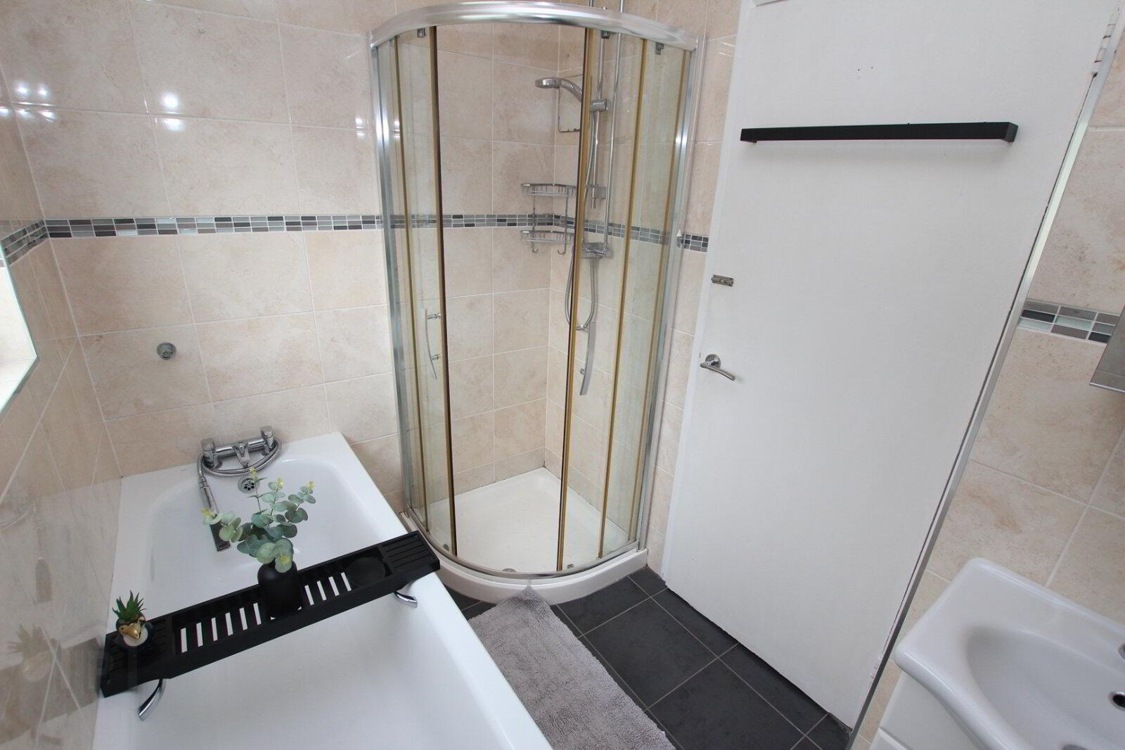 408 Whitewell Road 15 of 21