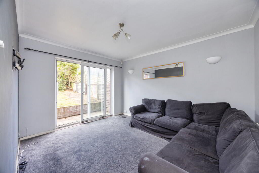 10 Orangefield Grove 5 of 19