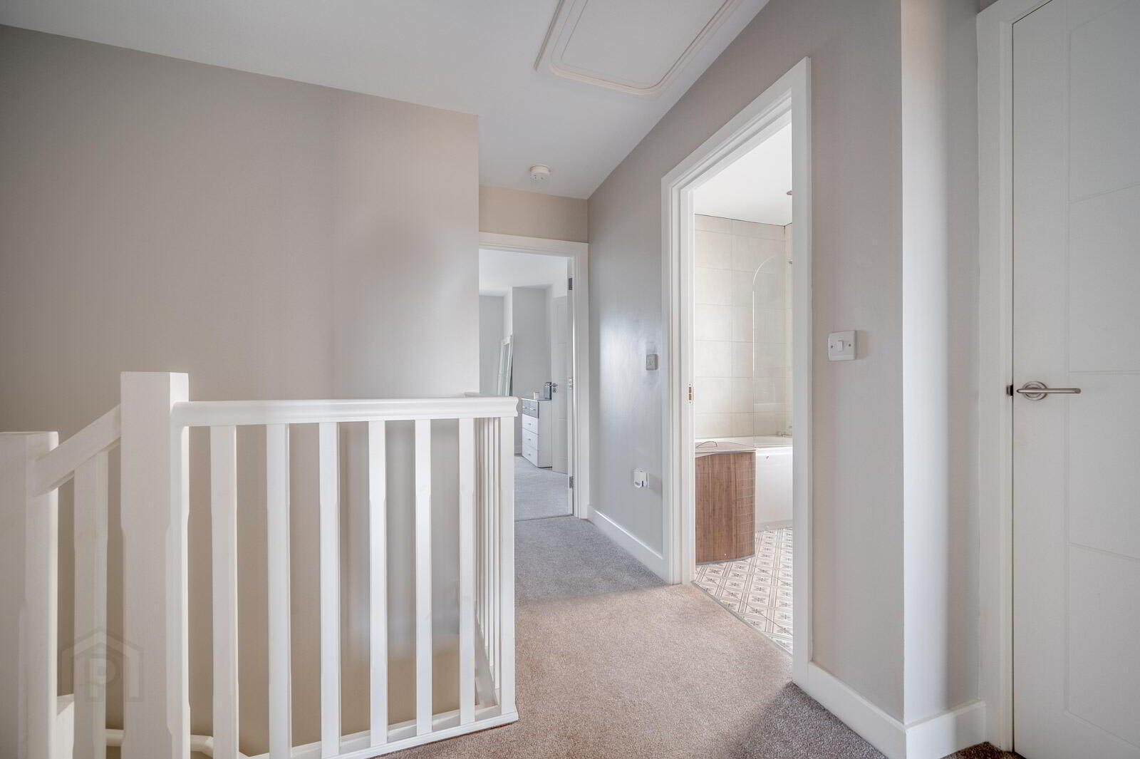 37 Rocklyn Walk 11 of 20
