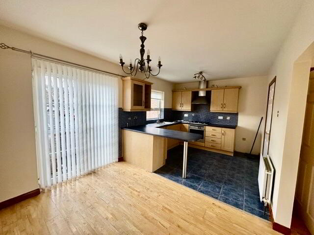18 Mount Eagles Square 2 of 12
