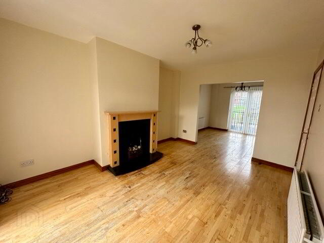 18 Mount Eagles Square 6 of 12